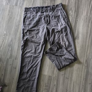 Kenneth Cole gray dress pants 38x32